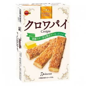 Bánh pie nướng bơ phủ hạnh nhân Croipie Bourbon 99.4g
