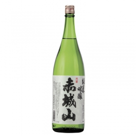 Rượu sake Akagiyama Junmai Ginjo