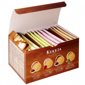 Bánh xốp nhân kem Akai Boshi Kukkia Katoru mix 4 vị 156g